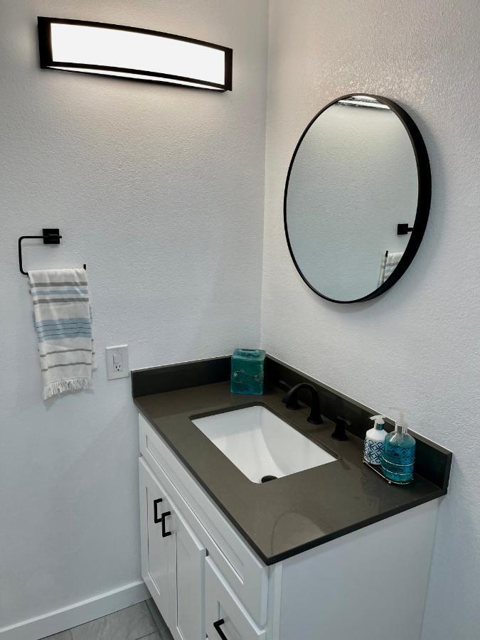 Apartmán 1102 French St Santa Ana Exteriér fotografie
